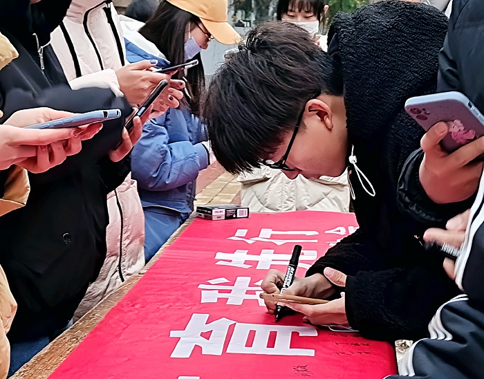 bv伟德国际体育