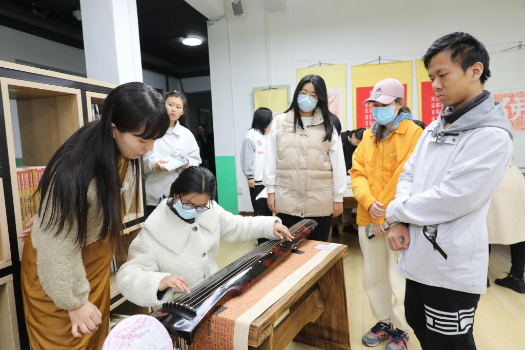 bv伟德国际体育