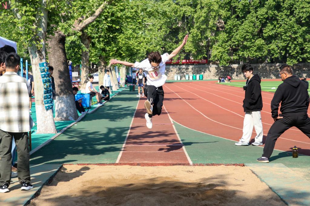 bv伟德国际体育